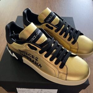 Dolce & gabbana gold portofino sneakers size 7us
